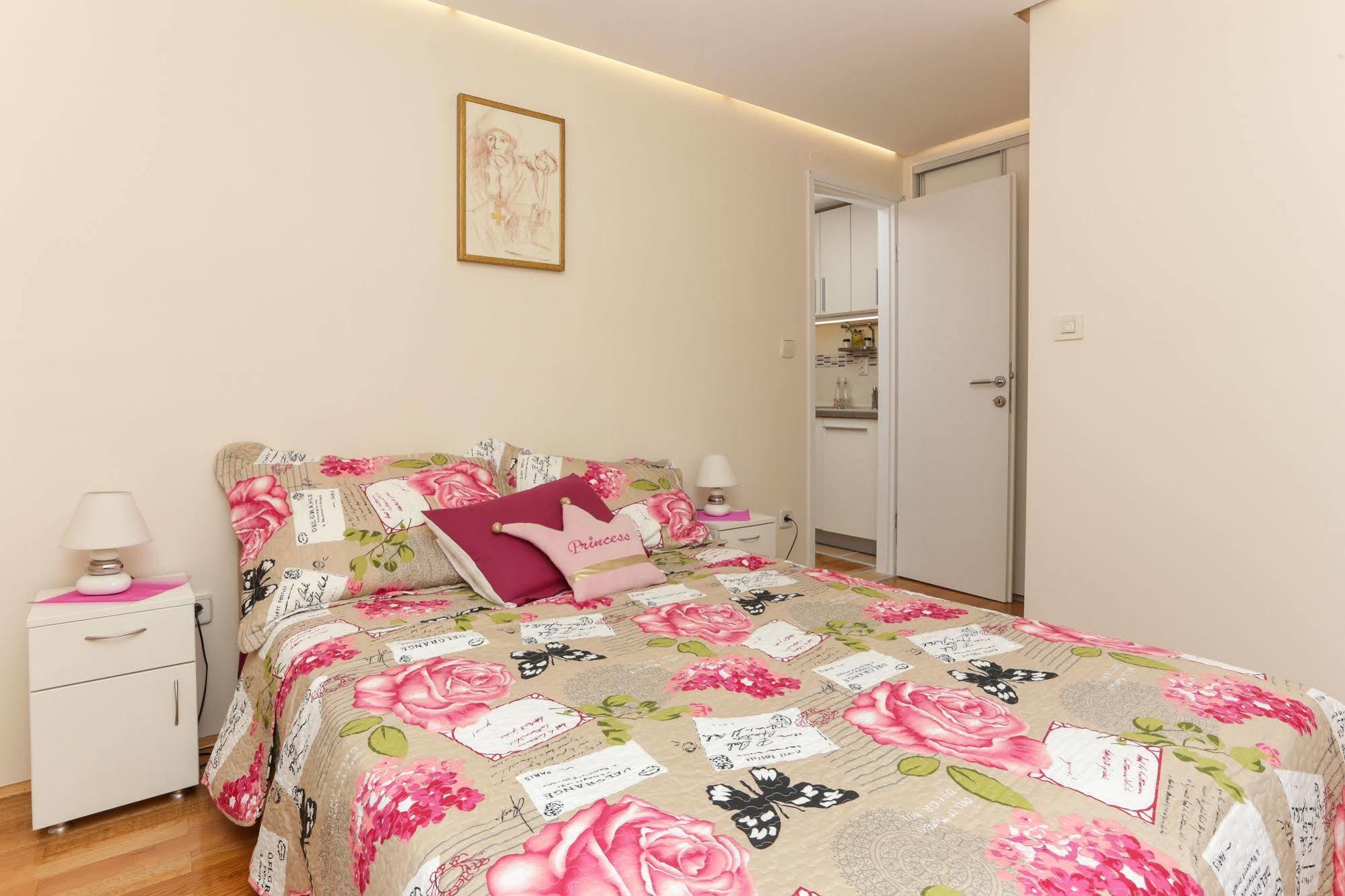 Old Town Princess Apartments Дубровник Екстериор снимка